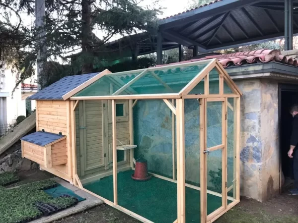 Tel Alanlı Ahşap Tavuk Kümesi TK0001 Görseli 4